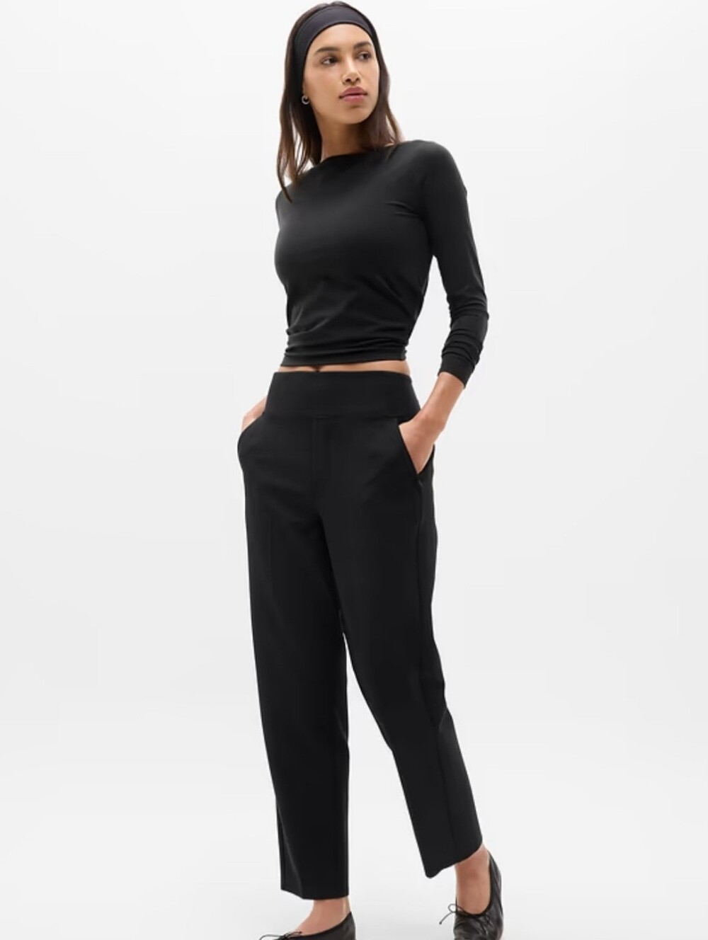 ATHLETA Women's Endless High Rise Pant Black Size 10 Petite #533636 Zip Pockets.